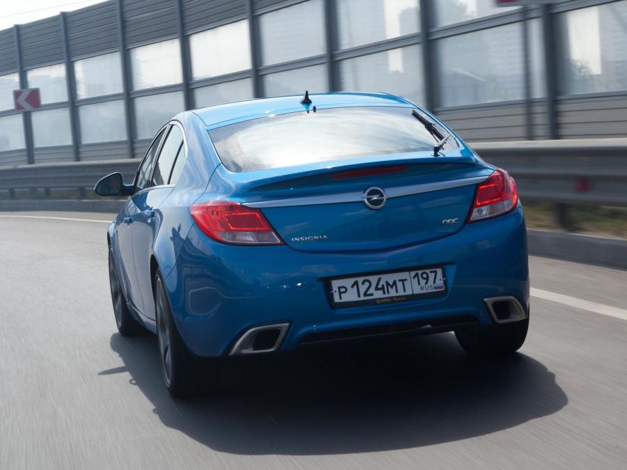  Opel Insignia OPC 2009 года  (фото 10 из 57)